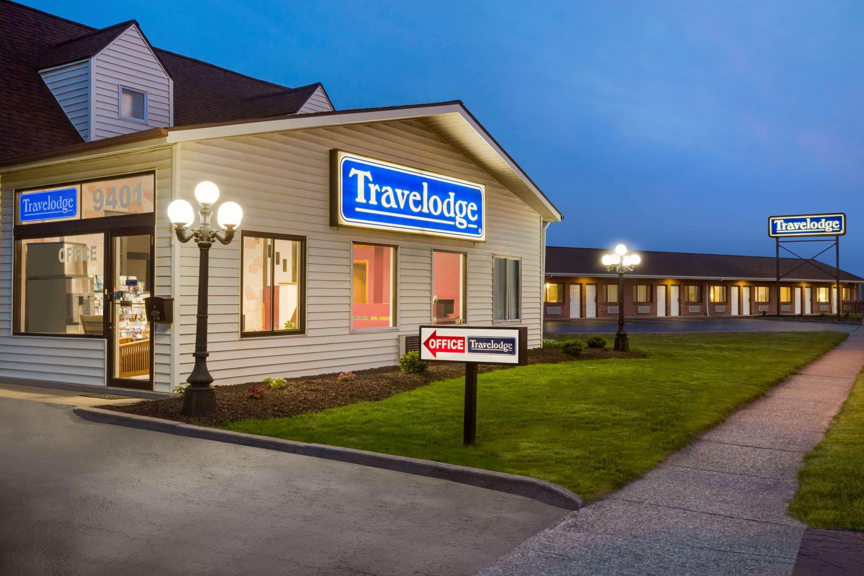 Travelodge By Wyndham Niagara Falls - New York Exterior photo