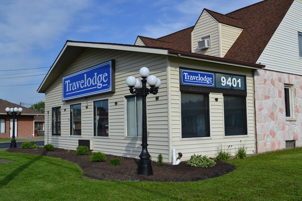 Travelodge By Wyndham Niagara Falls - New York Exterior photo