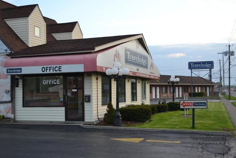 Travelodge By Wyndham Niagara Falls - New York Exterior photo